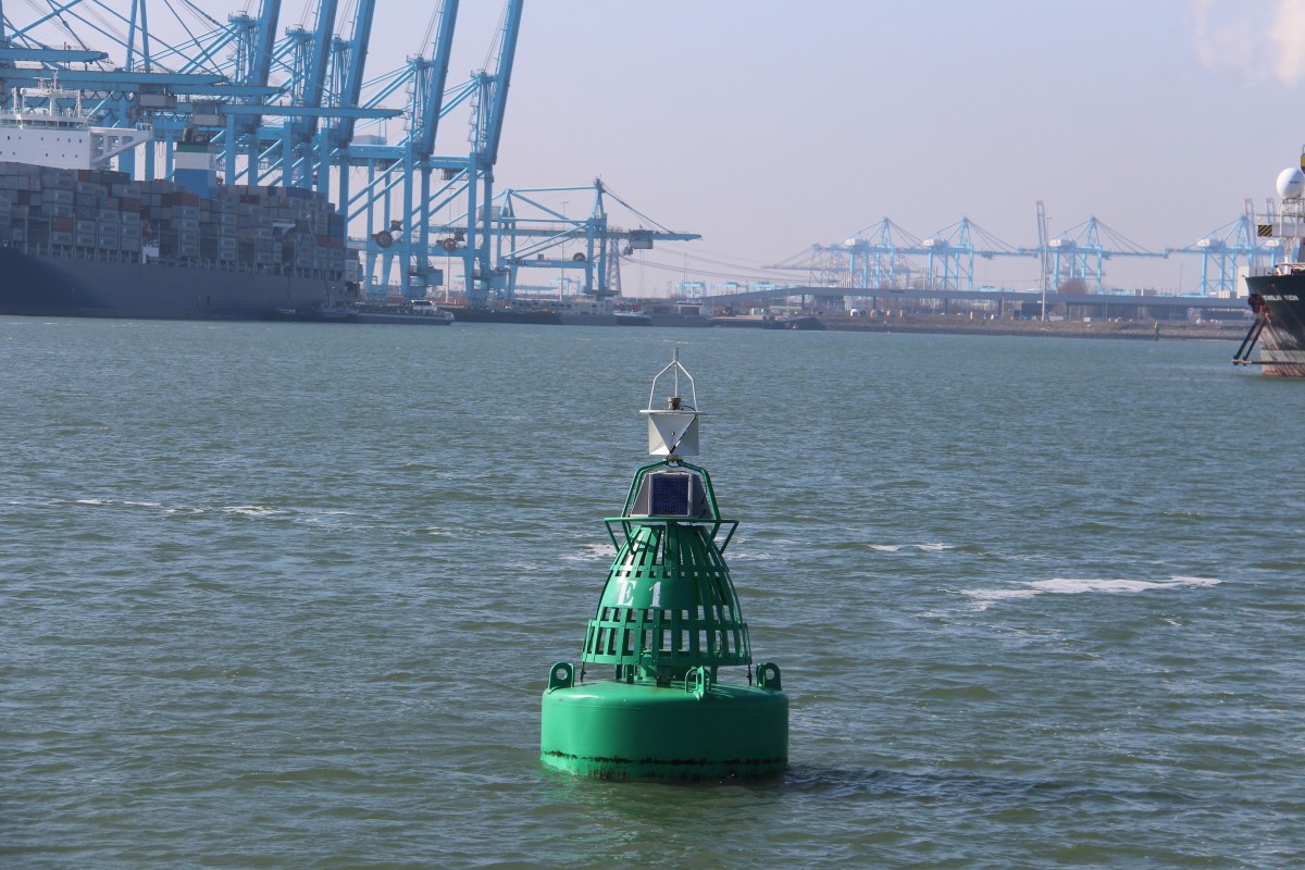 shipping-bouy